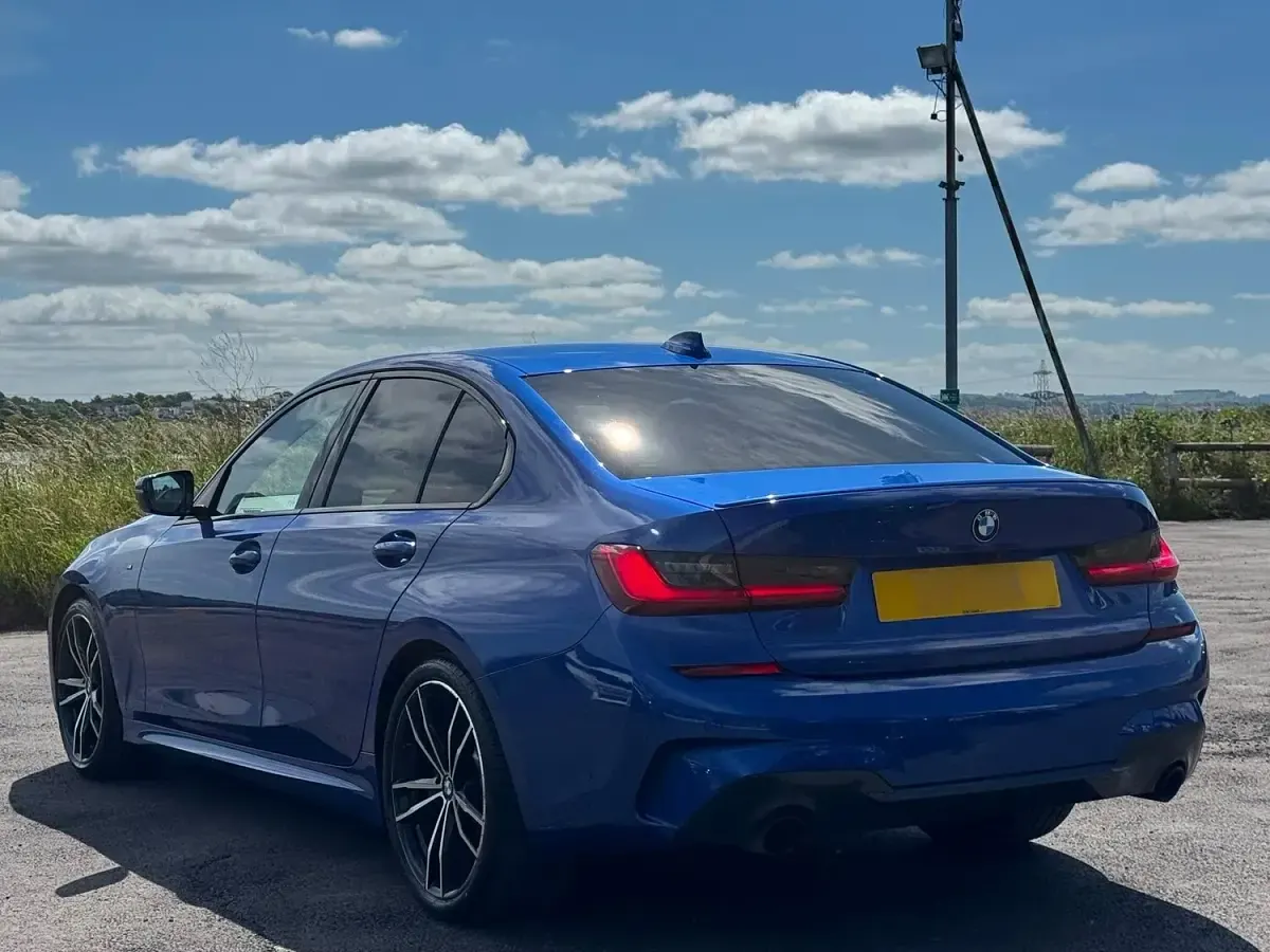 Used BMW 320 M Sport 2019 Blue Sedan