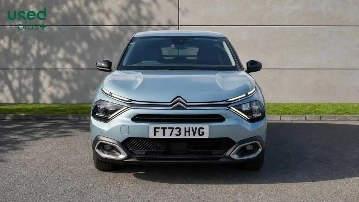 Used Citroën C4 PureTech 2023 Blue SUV