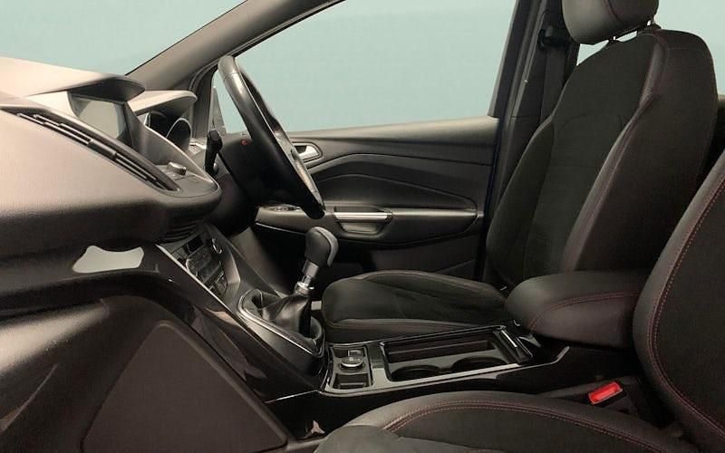 Used Ford Kuga ST-Line 150 HP (110 kW) 2018 Blue SUV