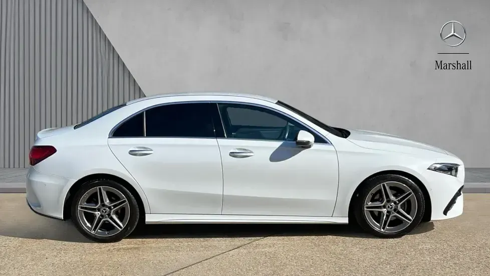 Used Mercedes A200 Executive 150 HP (110 kW) 2023 Moonstone white metallic Sedan