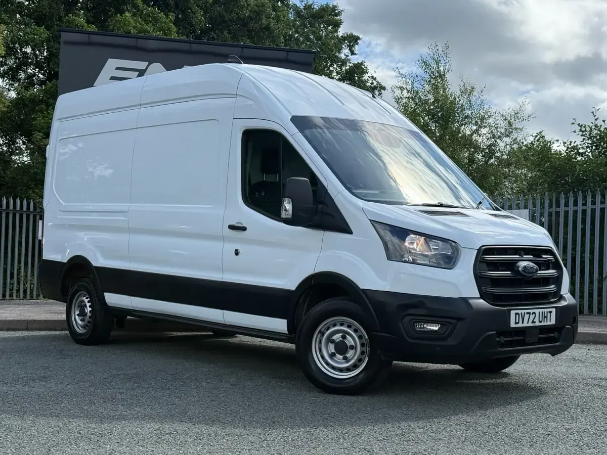 Used Ford Transit 130 HP (95 kW) 2022 White Van