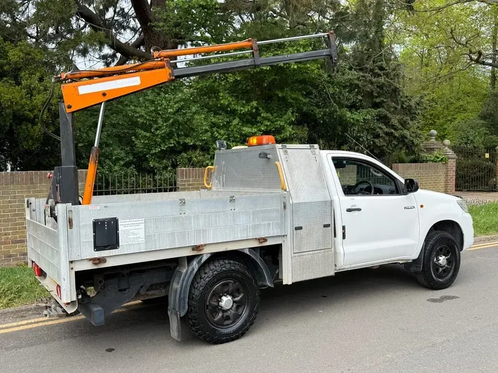 Usado Toyota HiLux 144 CV (105 kW) 2013 Blanco Pickup/Camioneta