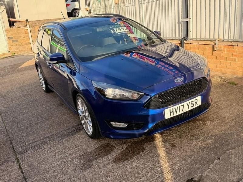 Blue Used 2017 Ford Focus ST-Line Estate | £6,995 (Good price) - Image 1/4