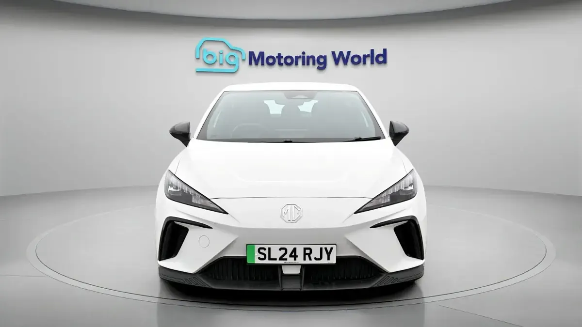 Usado MG MG4 EV SE 319 kW (435 CV) 2024 Blanco Utilitario
