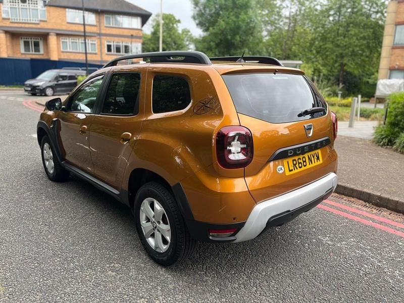 Used Dacia Duster 115 HP (84 kW) 2018 Orange SUV