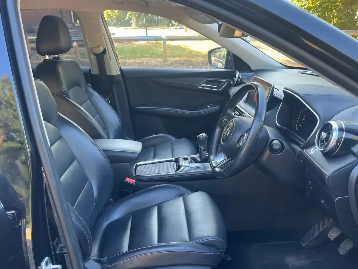 Used MG HS Excite 2023 Black SUV