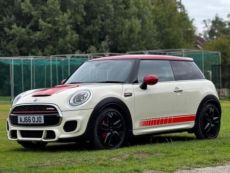 White Used 2017 Mini John Cooper Works Hatch Hatchback | £11,975 (Fair price) - Image 1/4