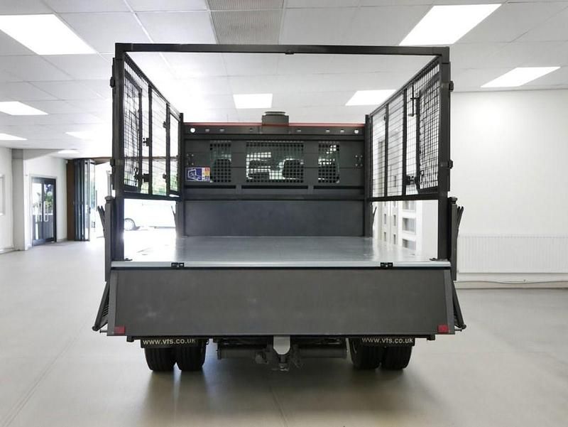 Used Ford Transit 170 HP (125 kW) 2023 White Sedan