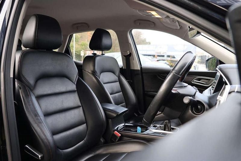 Usado MG HS Excite 162 CV (119 kW) 2022 Negro SUV