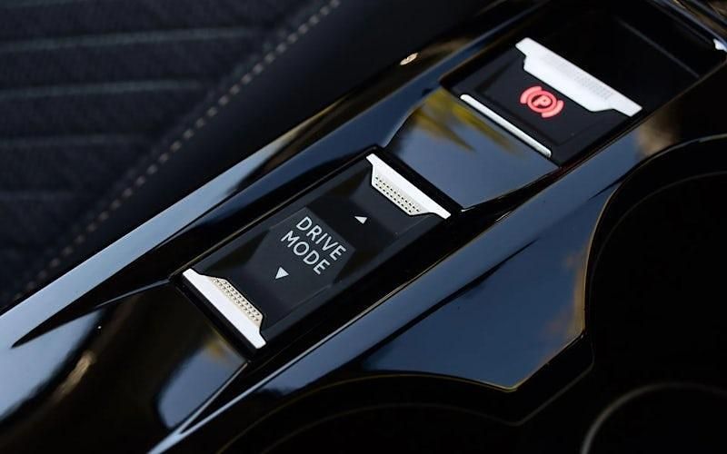 Used Peugeot 208 Allure 102 HP (75 kW) 2025 Hatchback