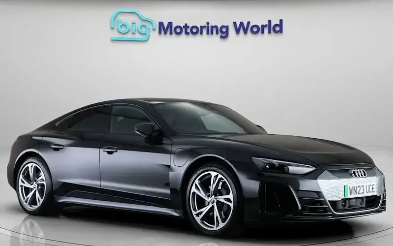Used Audi e-tron GT quattro 494 kW (673 HP) 2023 Sedan