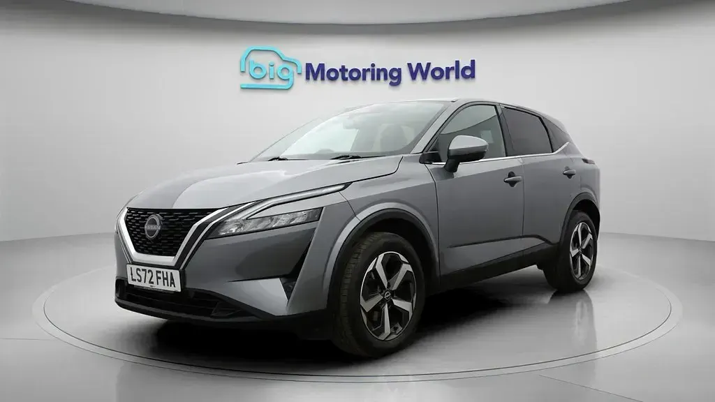 Used Nissan Qashqai N-Connecta 158 HP (116 kW) 2022 Grey SUV