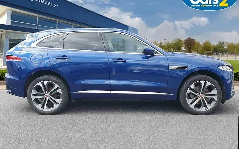 Used Jaguar F-Pace R-Dynamic 204 HP (150 kW) 2022 Blue SUV