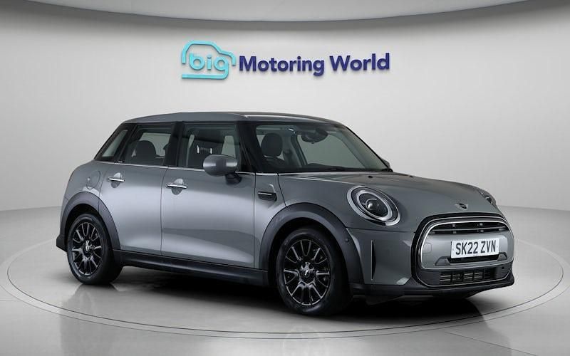 Used Mini Cooper Classic 136 HP (100 kW) 2022 Grey Hatchback
