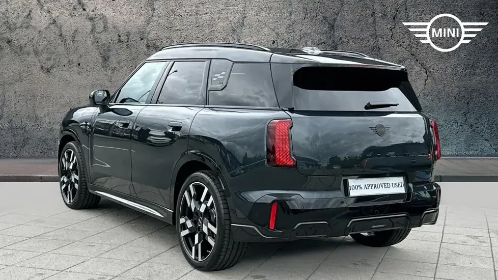 Używany Mini Countryman 215 KM (158 kW) 2025 Szary SUV