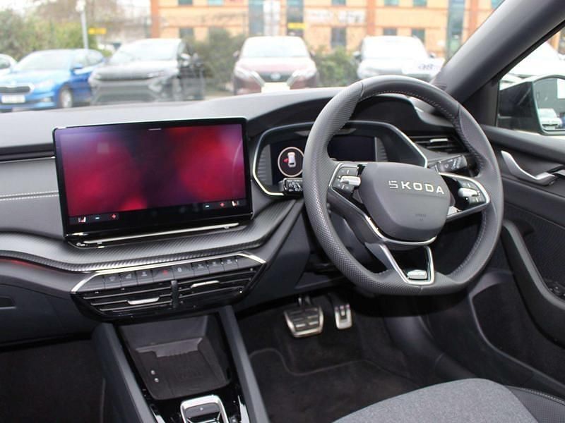 Used Skoda Octavia SportLine 110 HP (80 kW) 2025 Black Estate