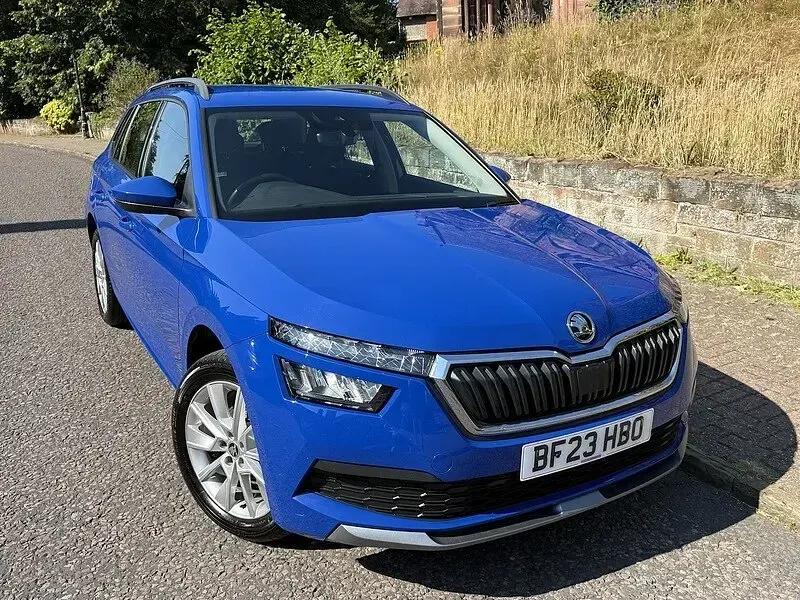 Used Skoda Kamiq SE 110 HP (80 kW) 2023 Blue SUV