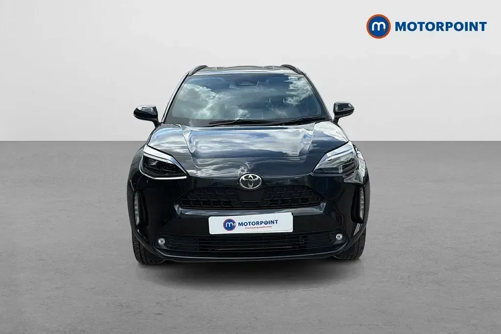 Used Toyota Yaris Hybrid Design 2025 Black Estate