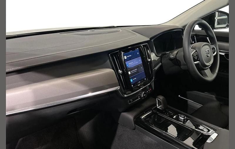 New Volvo V90 Plus 345 HP (253 kW) 2025 Blue Estate