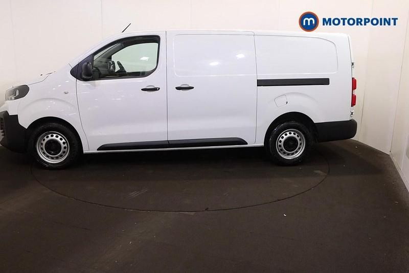 Used Peugeot Expert 2025 White Van