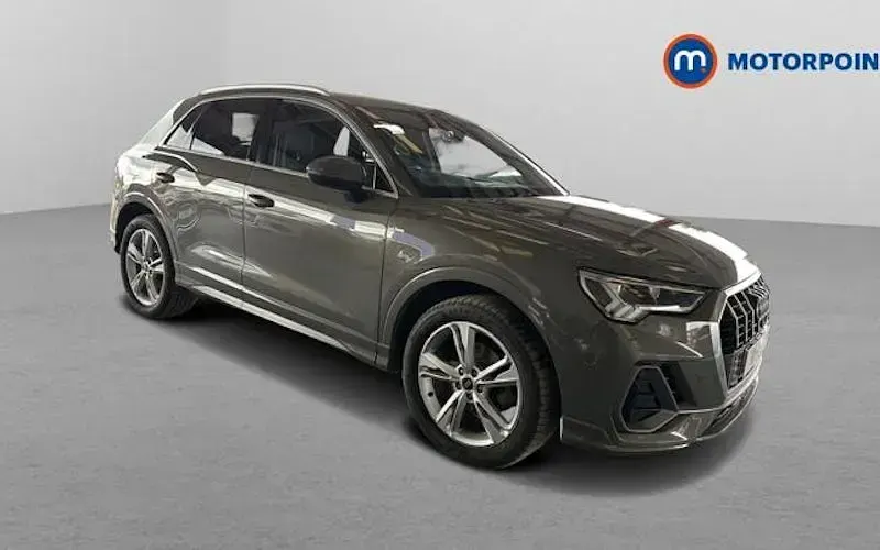 Used Audi Q3 S-Line 150 HP (110 kW) 2026 SUV