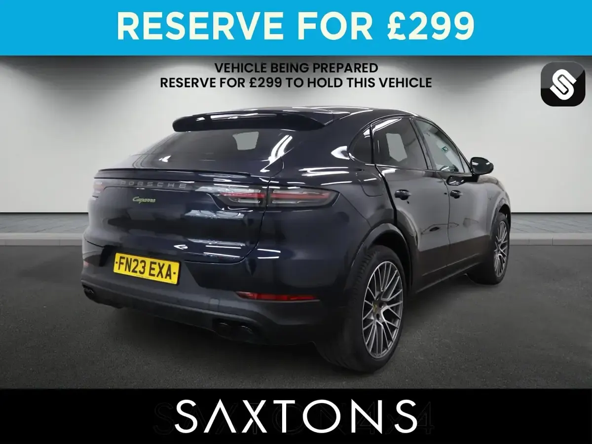 Used Porsche Cayenne E-Hybrid Platinum Edition 2023 Blue SUV