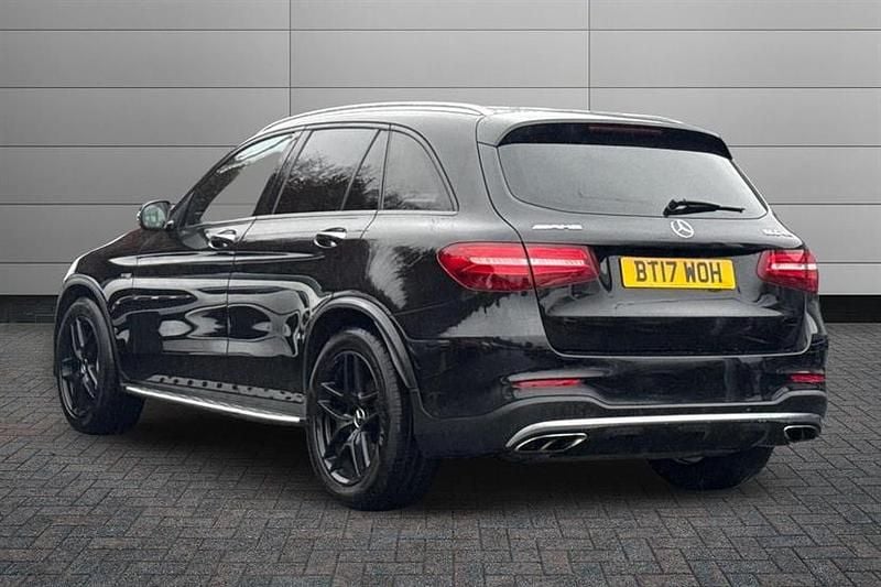 Used Mercedes GLC43 AMG Premium Plus 367 HP (269 kW) 2017 Obsidian black Estate