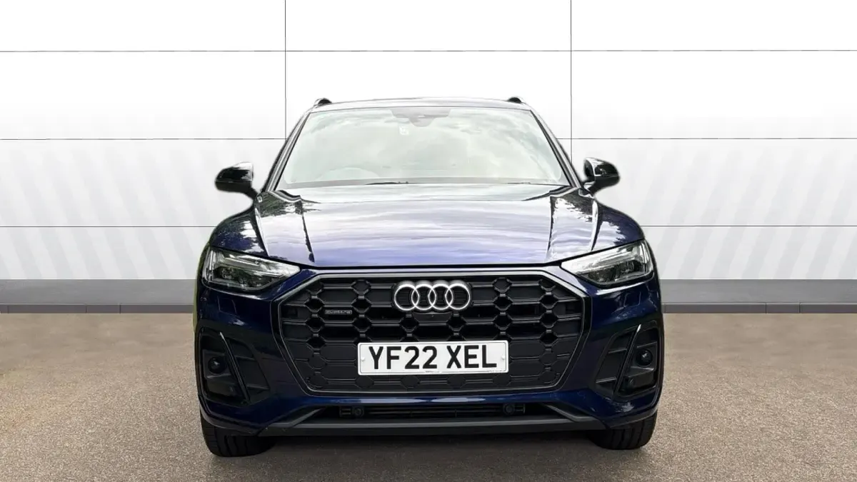 Used Audi Q5 Comfort 265 HP (194 kW) 2022 Blue SUV