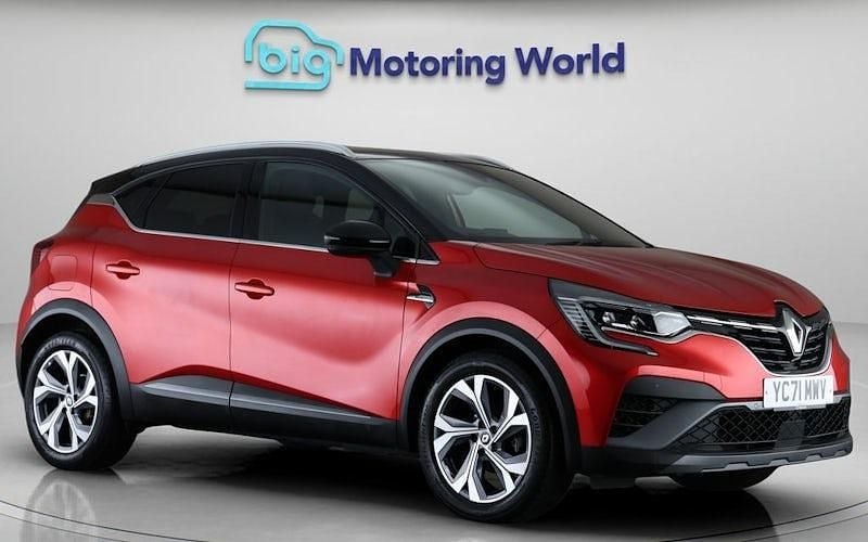 Used Renault Captur R.S. 140 HP (102 kW) 2022 Red/black SUV