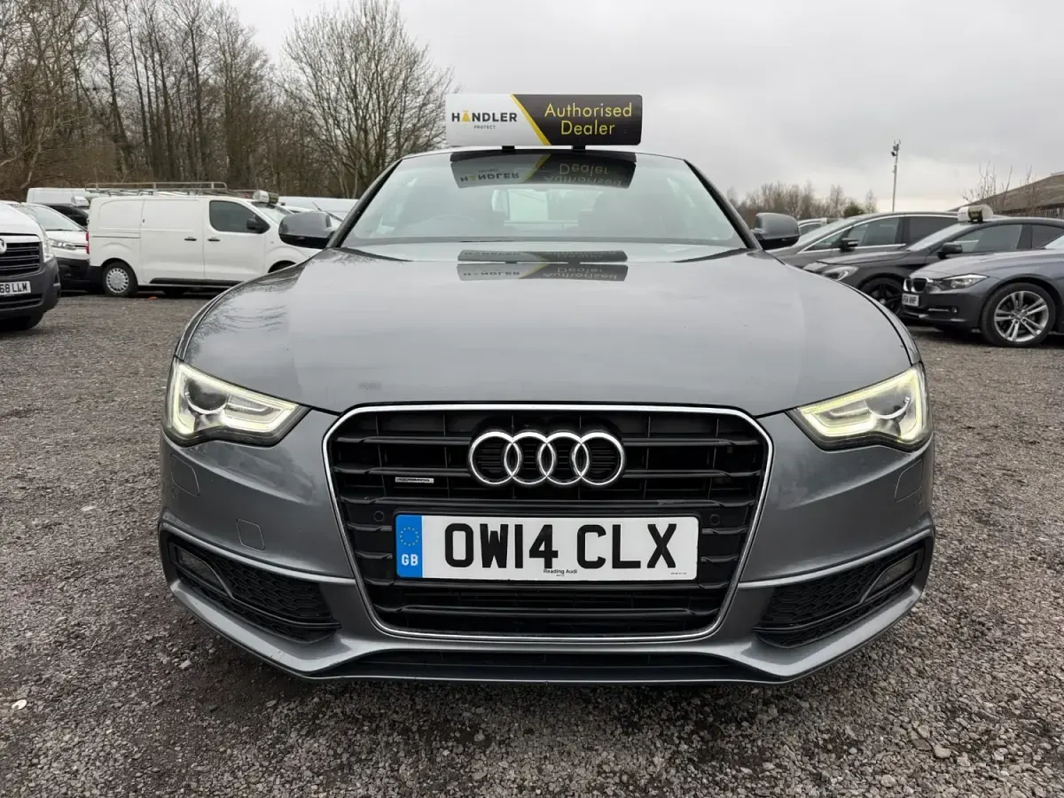 Usado Audi A5 S-Line 225 HP (165 kW) 2014 Cinzento Coupé