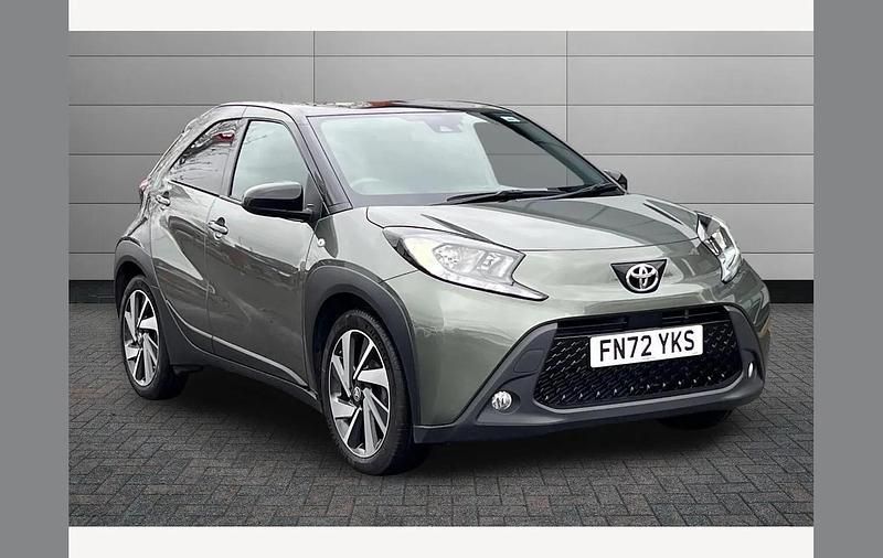 Green Used 2022 Toyota Aygo X SUV | £15,299 - Image 1/3