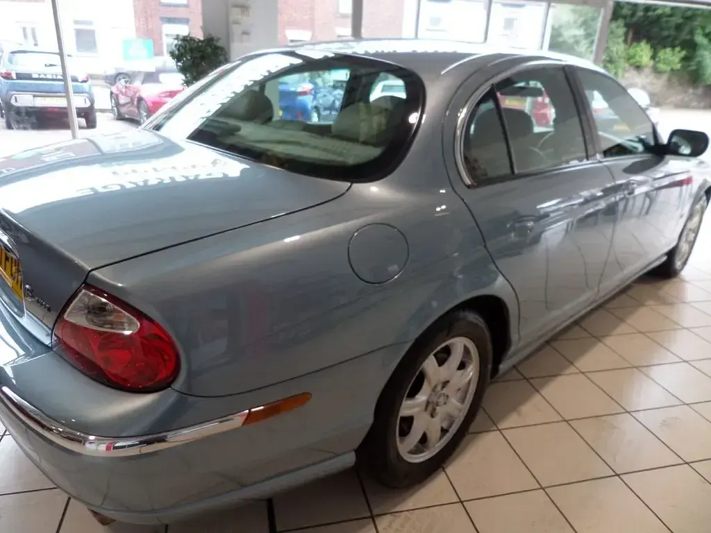 Used Jaguar S-Type S 240 HP (176 kW) 2001 Blue Sedan