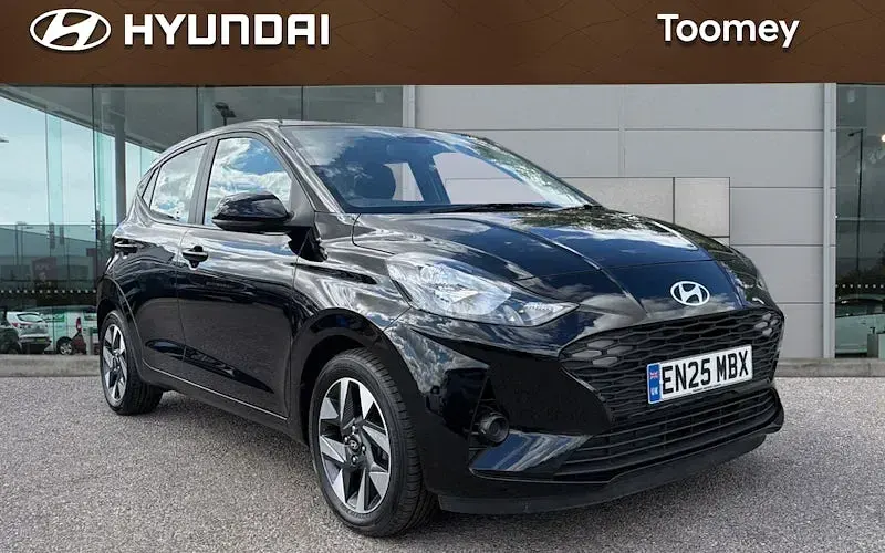 Used Hyundai i10 Advanced 63 HP (46 kW) 2025 Hatchback