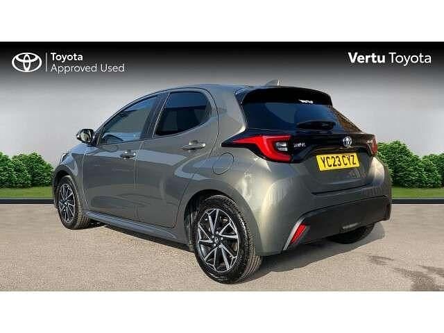Used Toyota Yaris Hybrid Design 116 HP (85 kW) 2023 Other Hatchback