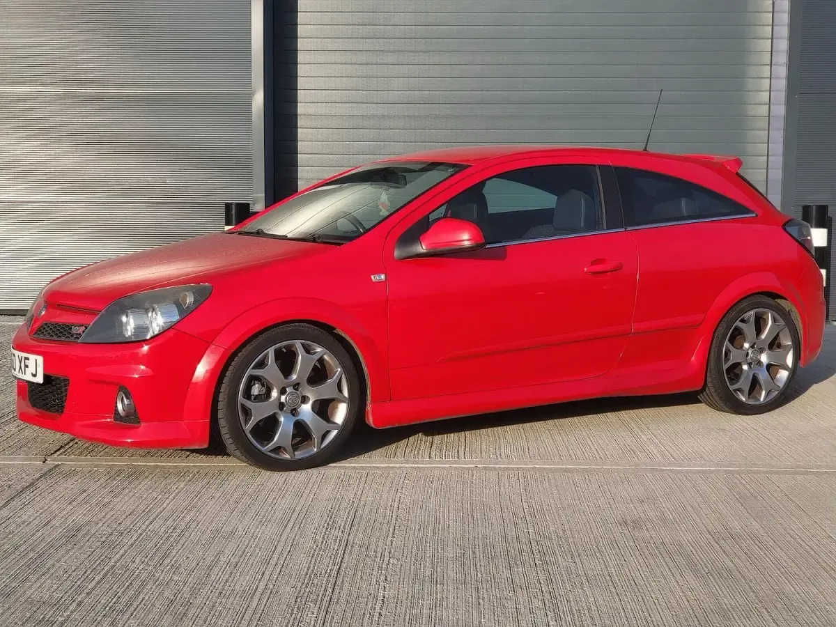 Used Vauxhall Astra 2010 Red Hatchback