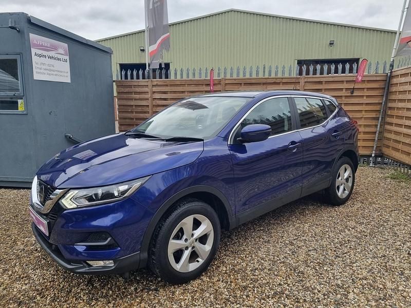Used Nissan Qashqai Acenta 2017 Blue SUV