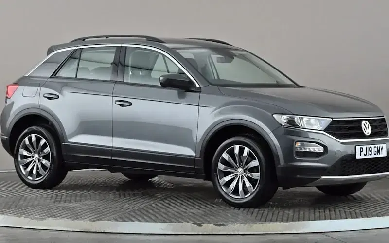 Used VW T-Roc SE 116 HP (85 kW) 2019 SUV