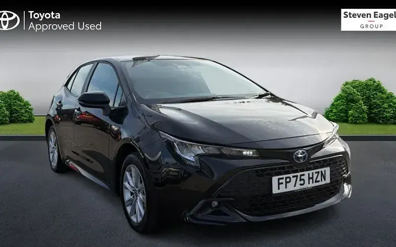 Used Toyota Corolla 178 HP (130 kW) 2025 Hatchback