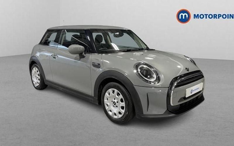 Used 2022 Mini ONE Classic Hatchback | £14,549 (Fair price) - Image 1/4