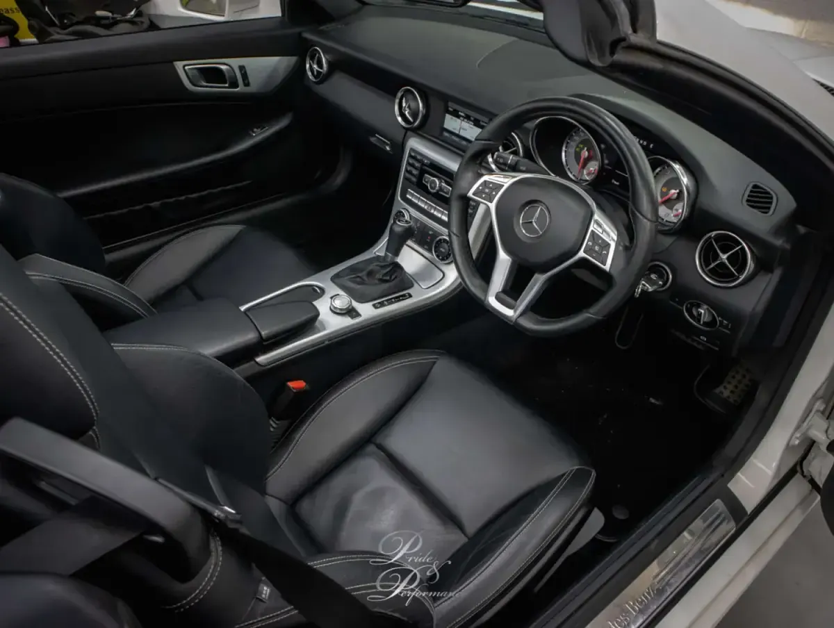 Begagnad Mercedes SLK250 2014 Vit Cab