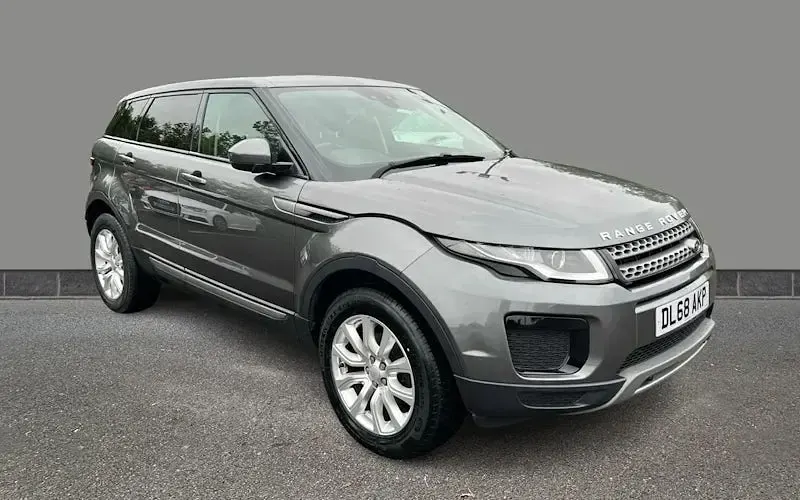 Used Land Rover Range Rover evoque SE 150 HP (110 kW) 2018 Hatchback