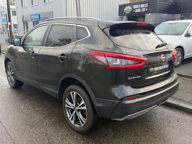 Used Nissan Qashqai N-Connecta 115 HP (84 kW) 2019 Black SUV