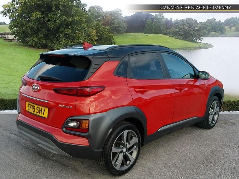 Used Hyundai Kona Premium 120 HP (88 kW) 2019 Orange SUV