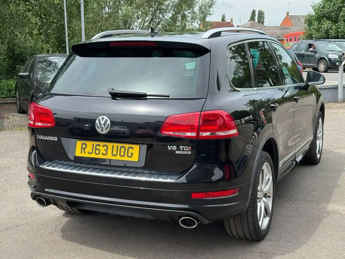 Used VW Touareg R-line 2014 Black SUV