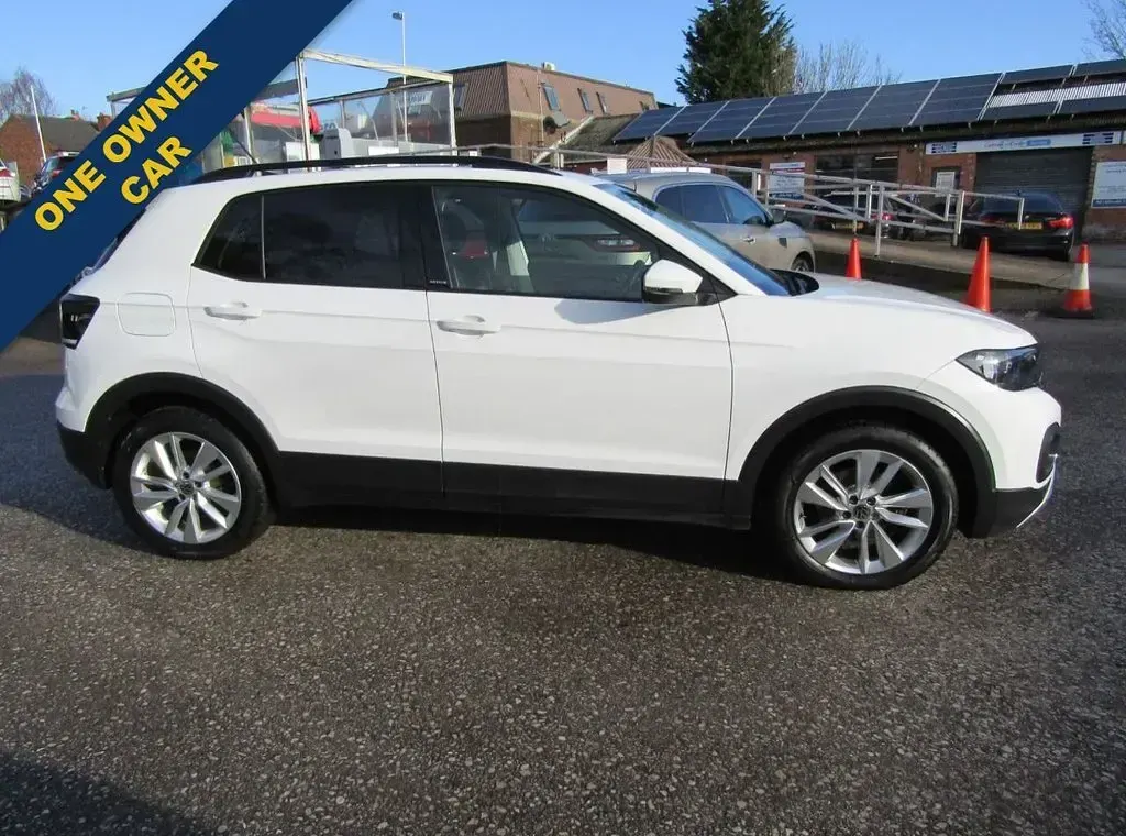Used VW T-Cross Active 95 HP (69 kW) 2021 White SUV