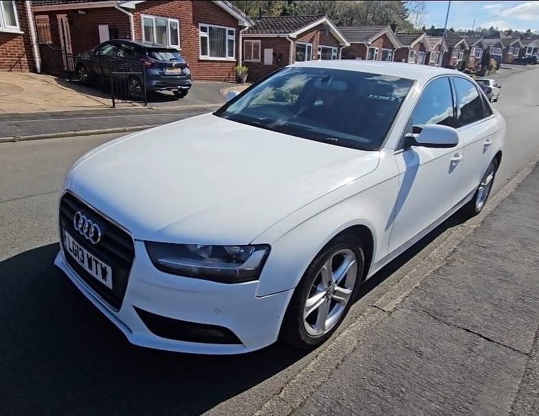 Used Audi A4 2013 White Sedan