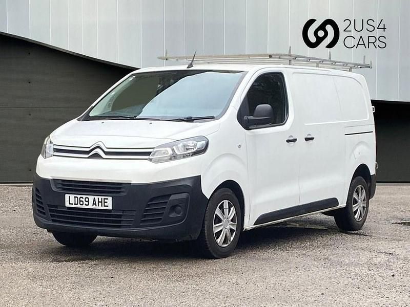 Used Citroën Dispatch 2019 White MPV