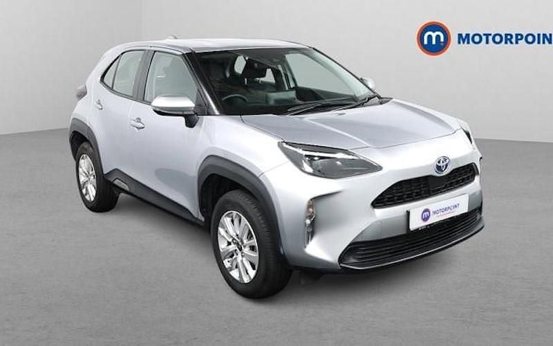 Usado Toyota Yaris Hybrid 116 CV (85 kW) 2026 Familiar