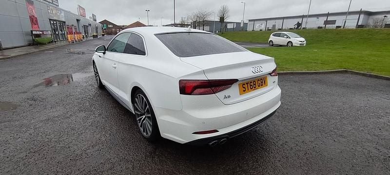 Usado Audi A5 S-Line 190 HP (139 kW) 2018 Branco Coupé