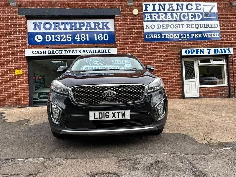 Used Kia Sorento 200 HP (147 kW) 2016 Black SUV